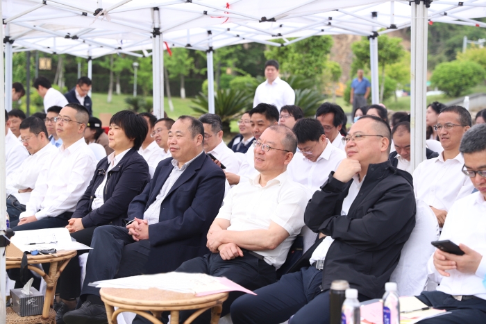 ps领导嘉宾大场景IMG_7343