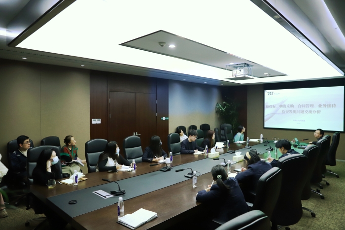 bc138a1d972d0384615f8d153d819ee